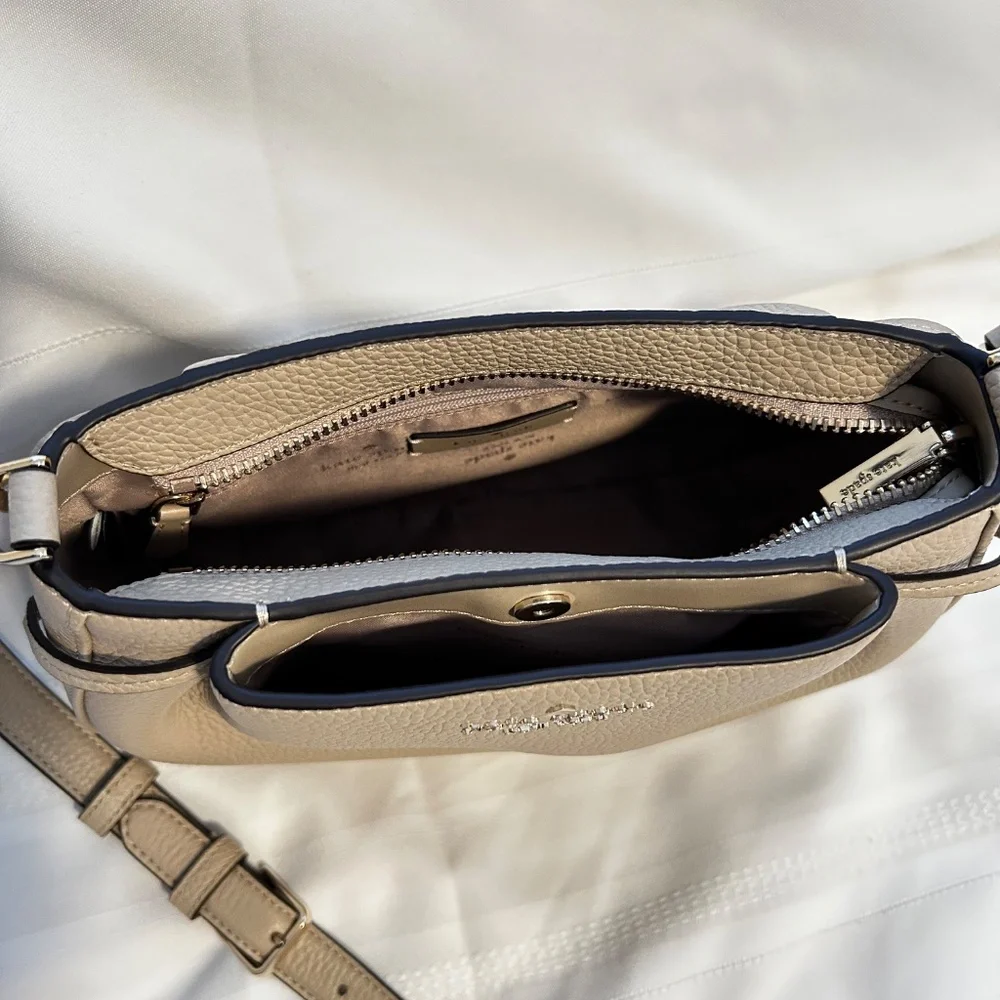 Kate Spade Dumpling Crossbody, Light Sand NWOT - Picture 5 of 8